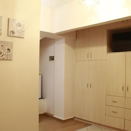 Apartment Eirina Афины Экстерьер фото