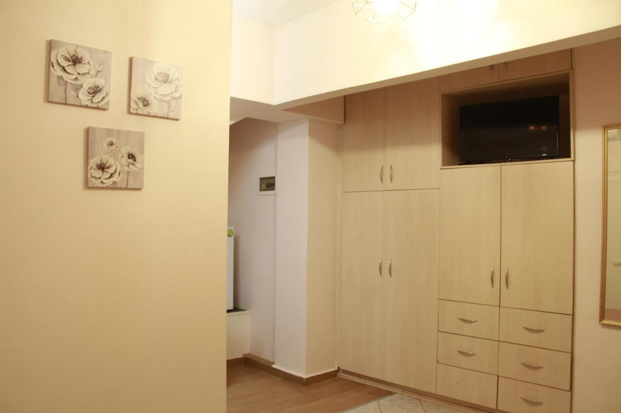 Apartment Eirina Афины Экстерьер фото